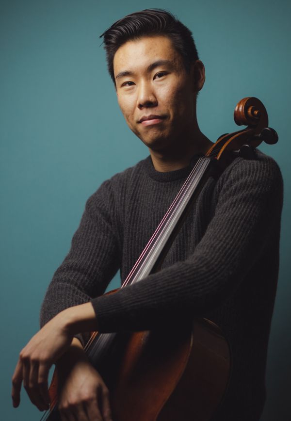 Portrait of Michael Song with his cello